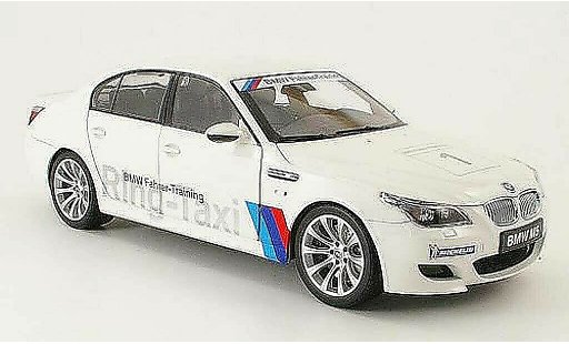 Bmw M5 ring taxi 1/18 Kyosho E60 nurburgring 2008 modellini auto