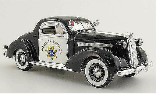 Pontiac De Luxe Base 1/18 Signature Highway Patrol nero/bianco 1936 modellini auto
