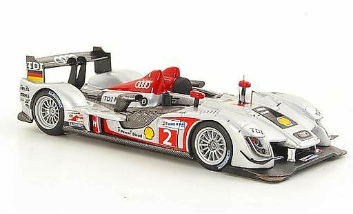 Audi R15 course 1/43 IXO 2009 TDI No.2 L.Luhr / M.Rockenfeller / M.Werner 24h Le Mans modellini auto