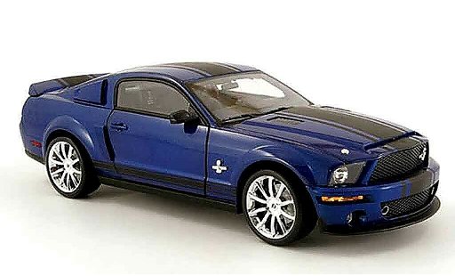 Shelby GT 500 2008 1/18 Shelby Collectibles super snake blu avec bandes neros modellini auto