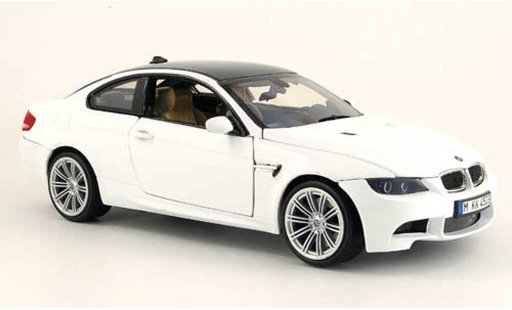 Bmw M3 coupe 1/18 Motormax E92 bianco tetto carbonlook 2008 modellini auto