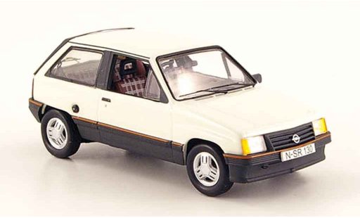 Opel Corsa A SR 1/43 Schuco a 1.3 bianco modellini auto