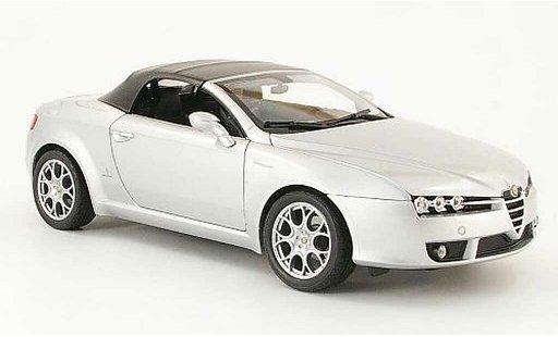 Alfa Romeo Spider veloce 1/18 Welly grigio capote modellini auto
