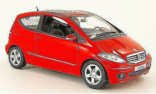 Mercedes Classe A Base 1/18 Welly 200 rosso 3 portes modellini auto