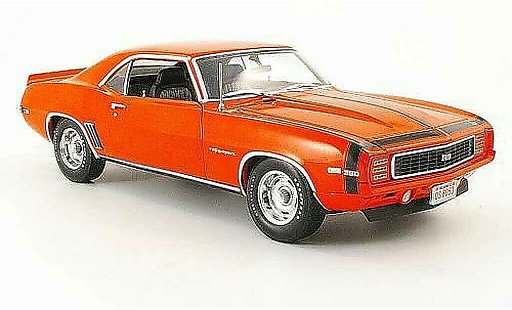 Chevrolet Camaro Z28 1/18 Highway 61 rs orange 1969 modellini auto