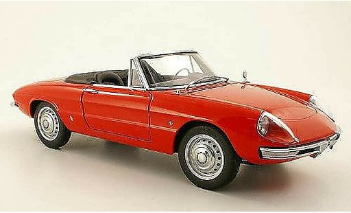Alfa Romeo Spider Duetto 1600 1/18 Autoart Duetto Spider rosso 1966 modellini auto