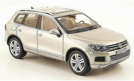 Volkswagen Touareg Base 1/43 Schuco grigio 2010 modellini auto