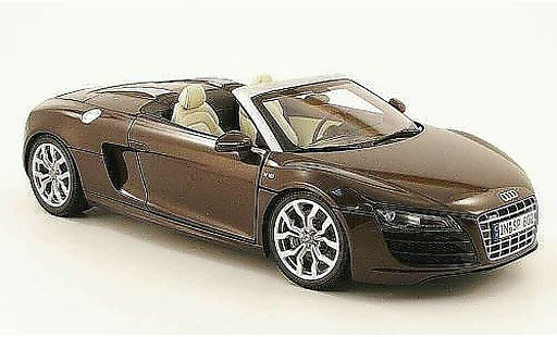 Audi R8 spyder 1/18 Kyosho marrone modellini auto