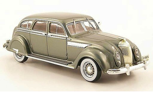 Chrysler Airflow Sedan 1/43 IXO grigio-verde 1936 modellini auto