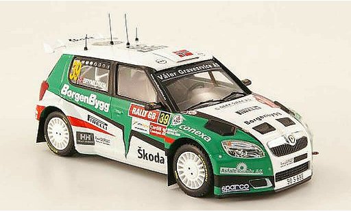 Skoda Fabia S2000 1/43 IXO No.39 Rally Gran Bretagna 2009 Brynildsen/Giraudet modellini auto