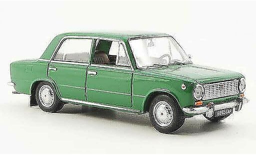 Lada Shiguli Base 1/43 IST Models 2101 verde (VAZ) 1971 modellini auto