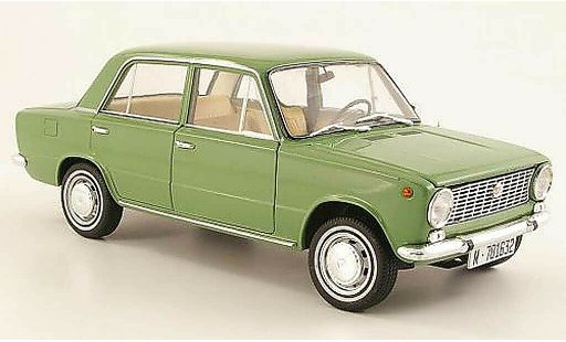Seat 124 Base 1/18 IST Models grigio/verde 1969 modellini auto