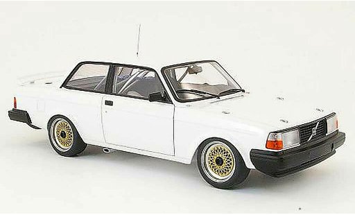 Volvo 240 Turbo 1/18 Autoart plain body bianco 1985 jantes bbs giallos modellini auto