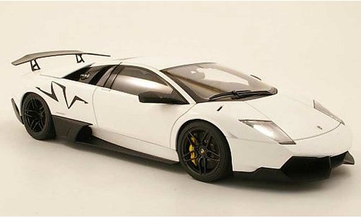 Lamborghini Murcielago LP670 1/18 Autoart SV bianco 2009 modellini auto