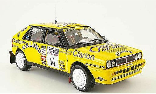 Lancia Delta HF Integrale 1/18 Sun Star 16v no.14 lombard rac rallye 1990 modellini auto