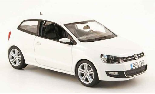 Volkswagen Polo Base 1/43 Schuco bianco modellini auto