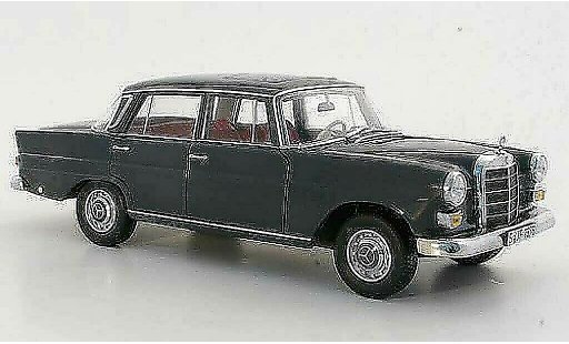 Mercedes 200 Base 1/18 Norev (W110) grigio 1966 modellini auto