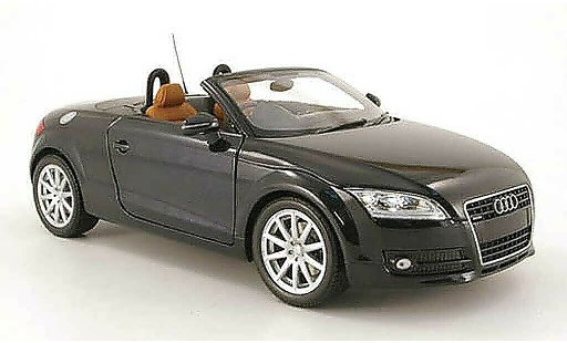 Audi TT roadster 1/18 Minichamps rhd noir 2006 modellini auto