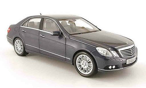 Mercedes Classe E Base 1/18 Minichamps (w212) grigio 2009 modellini auto