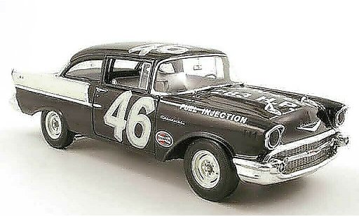 Chevrolet Bel Air Coupe 1/18 Highway 61 1957 150 no.46 speedy thompson nero widow racer modellini auto