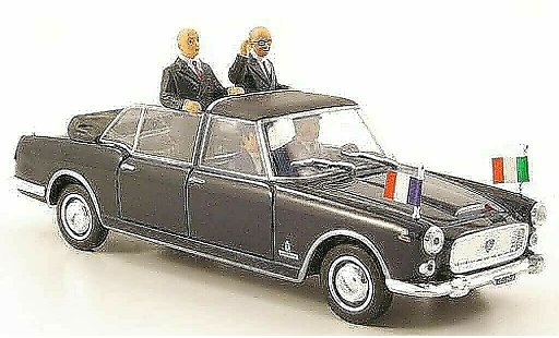 Lancia Flaminia Presidenziale 1/43 Starline de Gaulle + Saragat 1965 modellini auto
