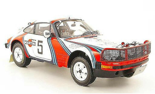 Porsche 911 SC 1/18 Spark 3.0 no.5 martini east afrika safari rallye 1978 b.waldegaard/h.thorszelius modellini auto