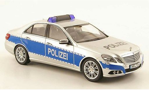 Mercedes Classe E Base 1/43 Schuco Berlina (W212) Polizia Hamburg modellini auto