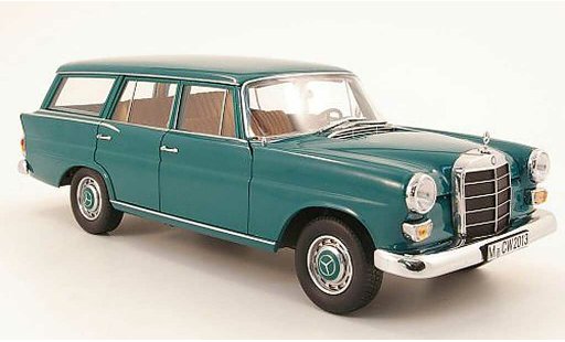Mercedes 200 Base 1/18 Norev universal (w110) verde 1968 modellini auto