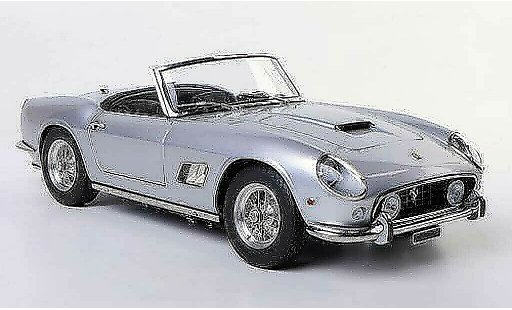 Ferrari 250 GT 1961 1/18 CMC SWB California Spyder grigio modellini auto