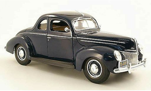 Ford Hot Rod 1939 1/18 Maisto Deluxe Coupe blu modellini auto