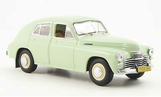 Gaz M20 Limousine 1/43 IST Models Pobieda Limosine verde 1949 modellini auto