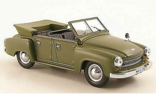 Wartburg 311 Kubel 1/43 IST Models 4 verde opaco 1957 modellini auto