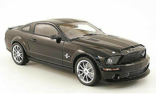 Shelby GT 500 2008 1/18 Shelby Collectibles super kr nero modellini auto