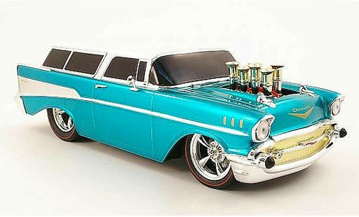 Chevrolet Nomad Station Wagon 1/18 M2 Machines turchese/beige 1957 modellini auto