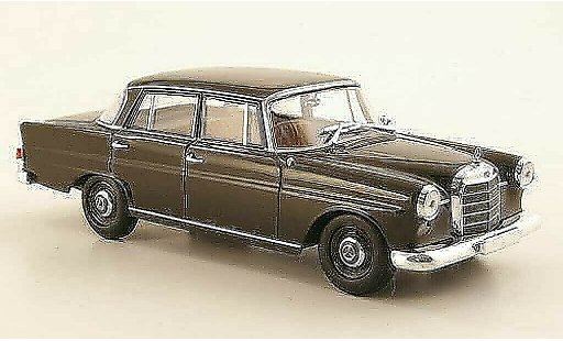 Mercedes 190 Base 1/43 Minichamps (W110) marrone 1961 modellini auto