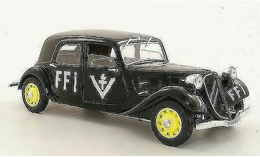 Citroen Traction 11 1/18 Solido B FFI 1944 modellini auto