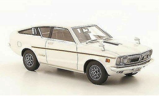 Nissan Sunny Coupe GX 1/43 Hi Story bianco RHD 1973 modellini auto