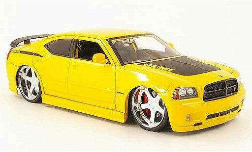 Dodge Charger Daytona 1/18 Jada Toys r/t giallo/mat nero 2006 modellini auto