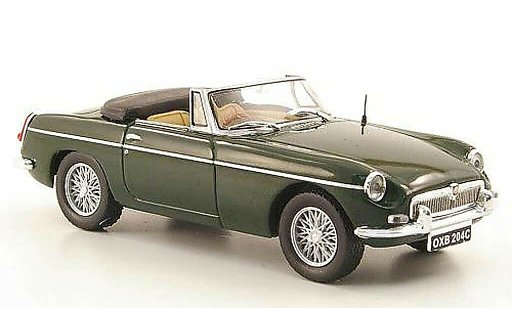 MG B Roadster 1/43 Hachette Mk II verde 1968 modellini auto