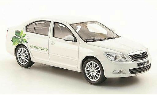 Skoda Octavia Green Line 1/43 Abrex bianco 2008 modellini auto