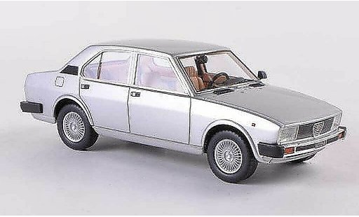 Alfa Romeo Alfetta 2000 1/43 Neo 1980 grigio modellini auto
