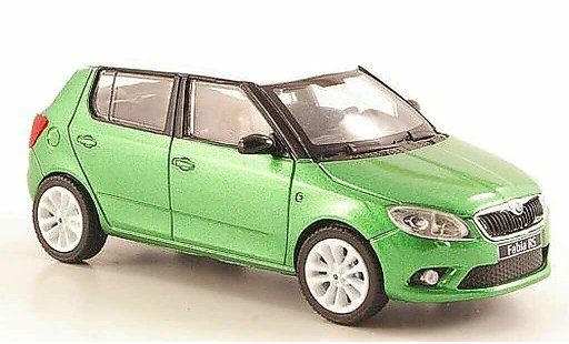 Skoda Fabia II 1/43 Abrex verde con biancoem tetto e Felgen 2010 modellini auto
