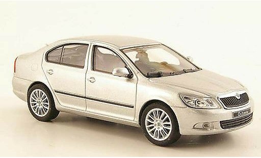 Skoda Octavia Base 1/43 Abrex grigio 2008 modellini auto