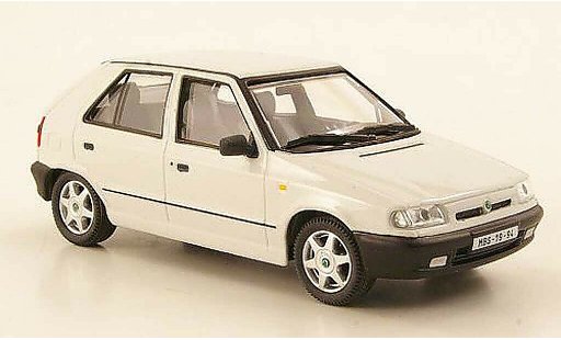 Skoda Felicia Base 1/43 Abrex bianco 1994 modellini auto