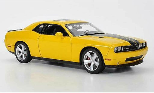 Dodge Challenger 2010 1/18 Highway 61 SRT8 giallo/opaco nero modellini auto