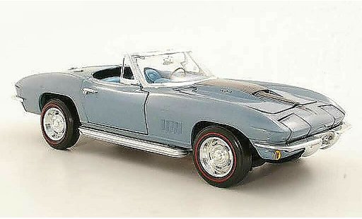 Chevrolet Corvette Convertible 1/18 Ertl C2 Convertibile (C2) grigio metallisee blu/nero 1967 modellini auto