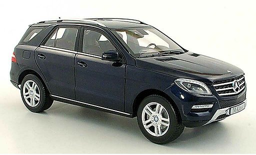 Mercedes Classe M Base 1/18 Minichamps (W166) ML blu 2011 modellini auto