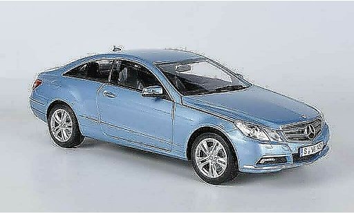 Mercedes 500 Coupe 1/18 Norev blu 2009 modellini auto