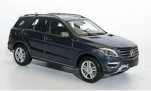 Mercedes Classe M Base 1/18 Minichamps grigio 2011 modellini auto