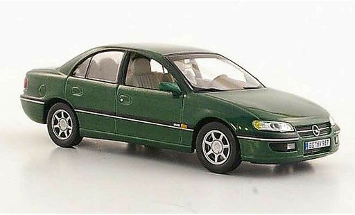 Opel Omega B MV6 1/43 Hachette B verde (ohne Magazin) 1994 modellini auto